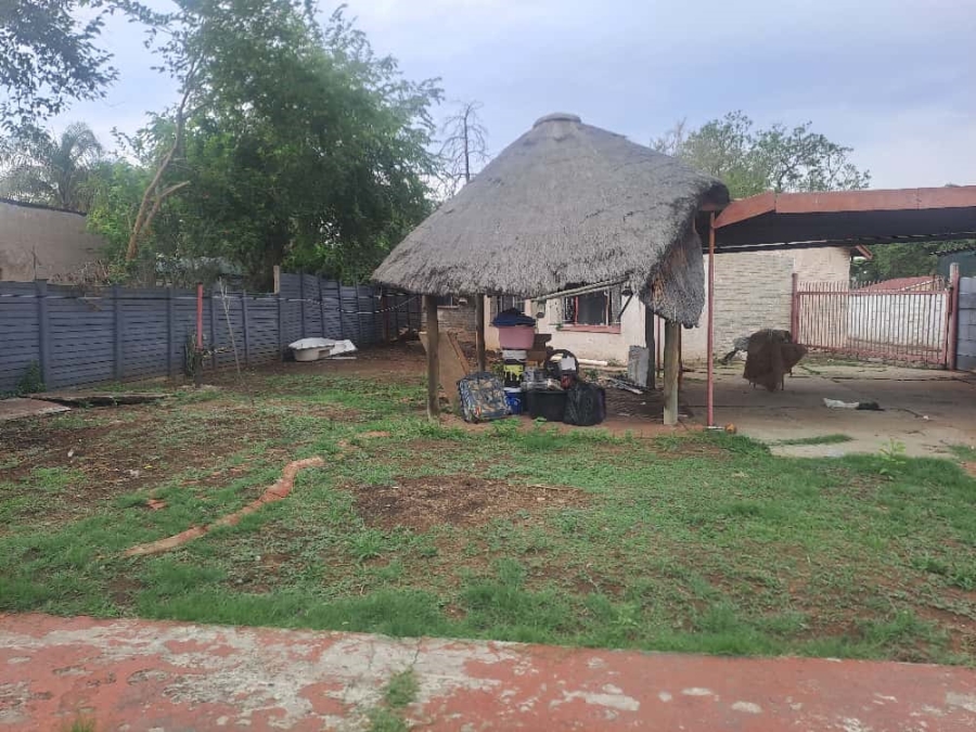 3 Bedroom Property for Sale in Oos Einde North West